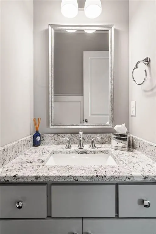 820 Novello Court Ne, Atlanta, Georgia 30342, 5 Bedrooms Bedrooms, ,4 BathroomsBathrooms,Residential,Sold,820 Novello Court Ne,7425946