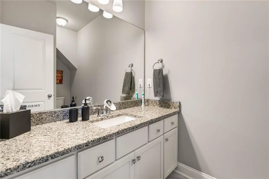 820 Novello Court Ne, Atlanta, Georgia 30342, 5 Bedrooms Bedrooms, ,4 BathroomsBathrooms,Residential,Sold,820 Novello Court Ne,7425946