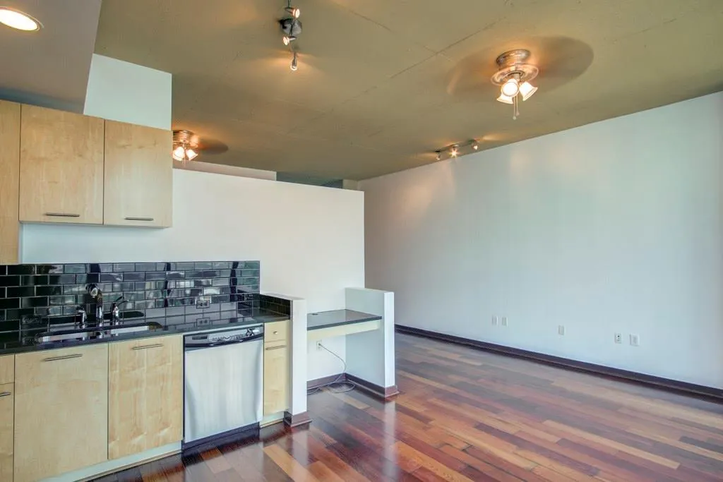 3324 Peachtree Road Ne Unit 2106, Atlanta, Georgia 30326, 1 Bedroom Bedrooms, ,1 BathroomBathrooms,Residential,Sold,3324 Peachtree Road Ne Unit 2106,5950253