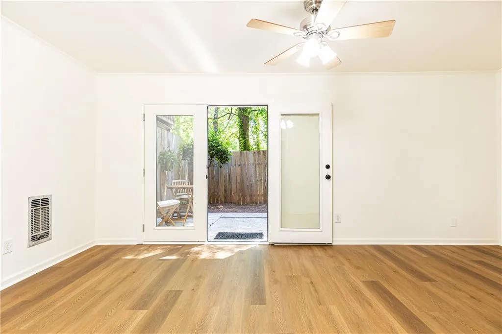 6109 Park Avenue, Atlanta, Georgia 30342, 3 Bedrooms Bedrooms, ,2 BathroomsBathrooms,Residential,Sold,6109 Park Avenue,7575982