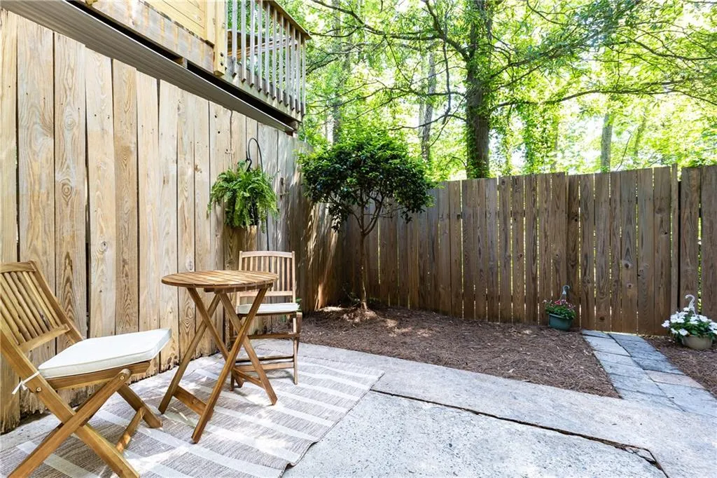 6109 Park Avenue, Atlanta, Georgia 30342, 3 Bedrooms Bedrooms, ,2 BathroomsBathrooms,Residential,Sold,6109 Park Avenue,7575982