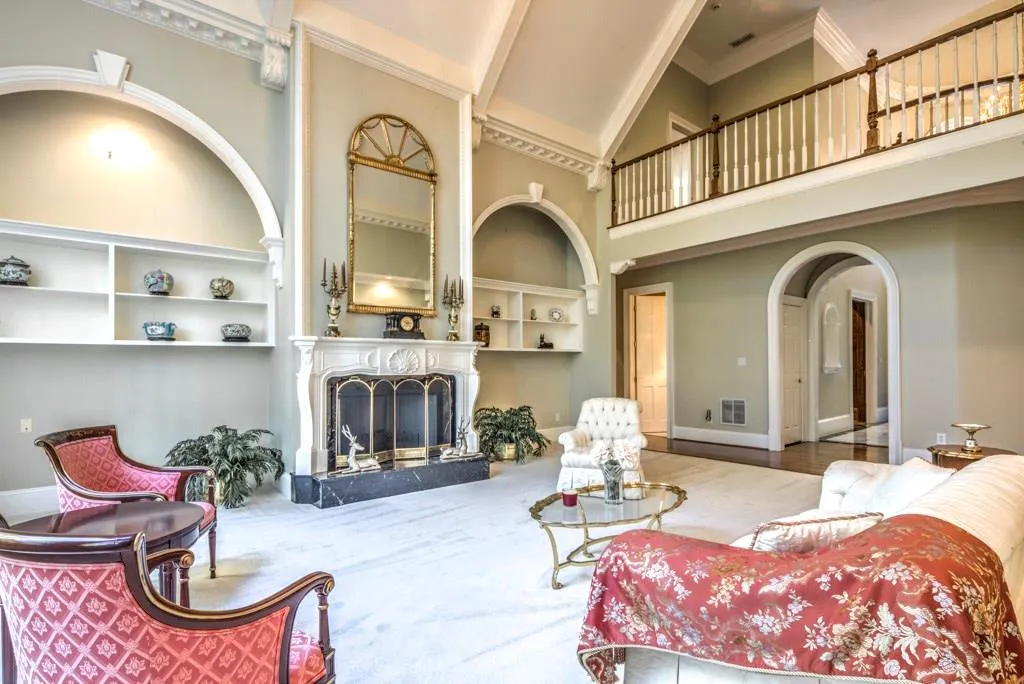 797 Mount Paran Road, Sandy Springs, Georgia 30327, 5 Bedrooms Bedrooms, ,4 BathroomsBathrooms,Residential,Sold,797 Mount Paran Road,5664243