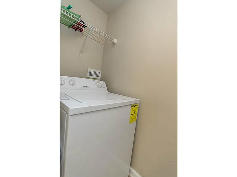 795 Hammond Drive Unit 2001, Atlanta, Georgia 30328, 2 Bedrooms Bedrooms, ,1 BathroomBathrooms,Residential,Sold,795 Hammond Drive Unit 2001,5589546