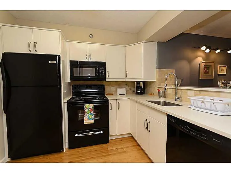 795 Hammond Drive Unit 2001, Atlanta, Georgia 30328, 2 Bedrooms Bedrooms, ,1 BathroomBathrooms,Residential,Sold,795 Hammond Drive Unit 2001,5589546