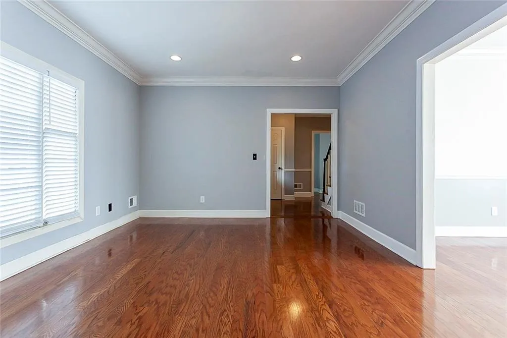 8 Vernon Glen Court, Atlanta, Georgia 30338, 3 Bedrooms Bedrooms, ,2 BathroomsBathrooms,Residential,Sold,8 Vernon Glen Court,6881777