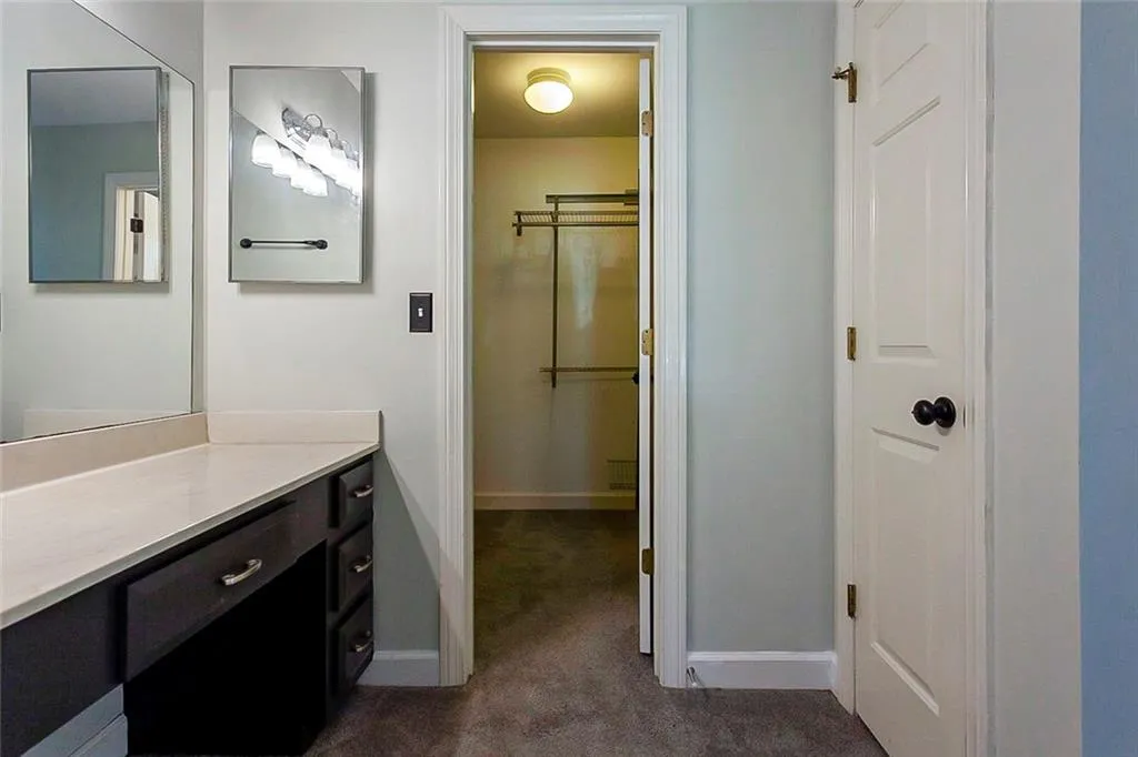 8 Vernon Glen Court, Atlanta, Georgia 30338, 3 Bedrooms Bedrooms, ,2 BathroomsBathrooms,Residential,Sold,8 Vernon Glen Court,6881777