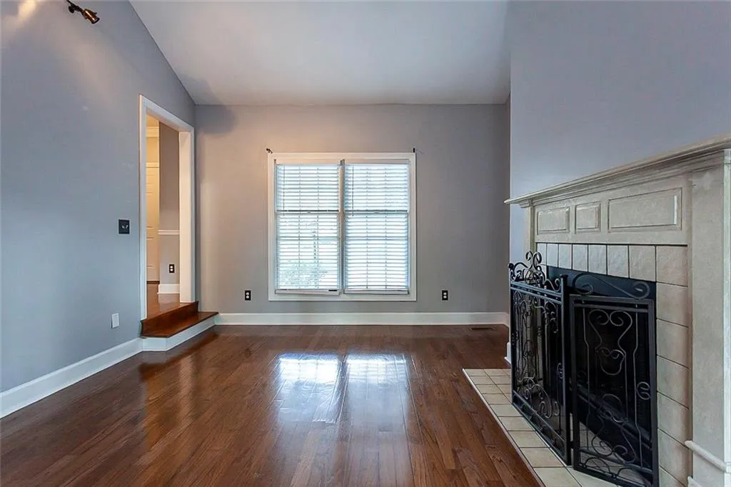 8 Vernon Glen Court, Atlanta, Georgia 30338, 3 Bedrooms Bedrooms, ,2 BathroomsBathrooms,Residential,Sold,8 Vernon Glen Court,6881777