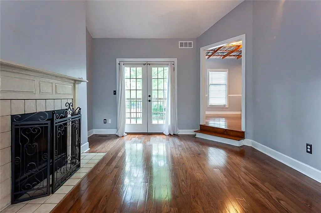8 Vernon Glen Court, Atlanta, Georgia 30338, 3 Bedrooms Bedrooms, ,2 BathroomsBathrooms,Residential,Sold,8 Vernon Glen Court,6881777