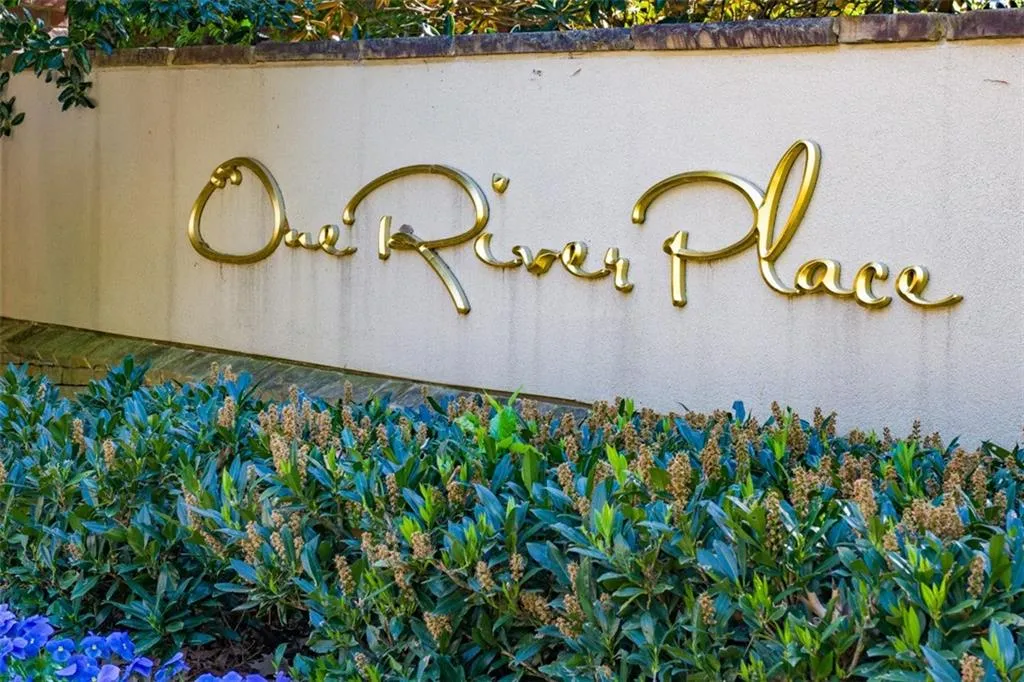 200 River Vista Drive Unit 530, Atlanta, Georgia 30339, 2 Bedrooms Bedrooms, ,2 BathroomsBathrooms,Residential,Sold,200 River Vista Drive Unit 530,7430658