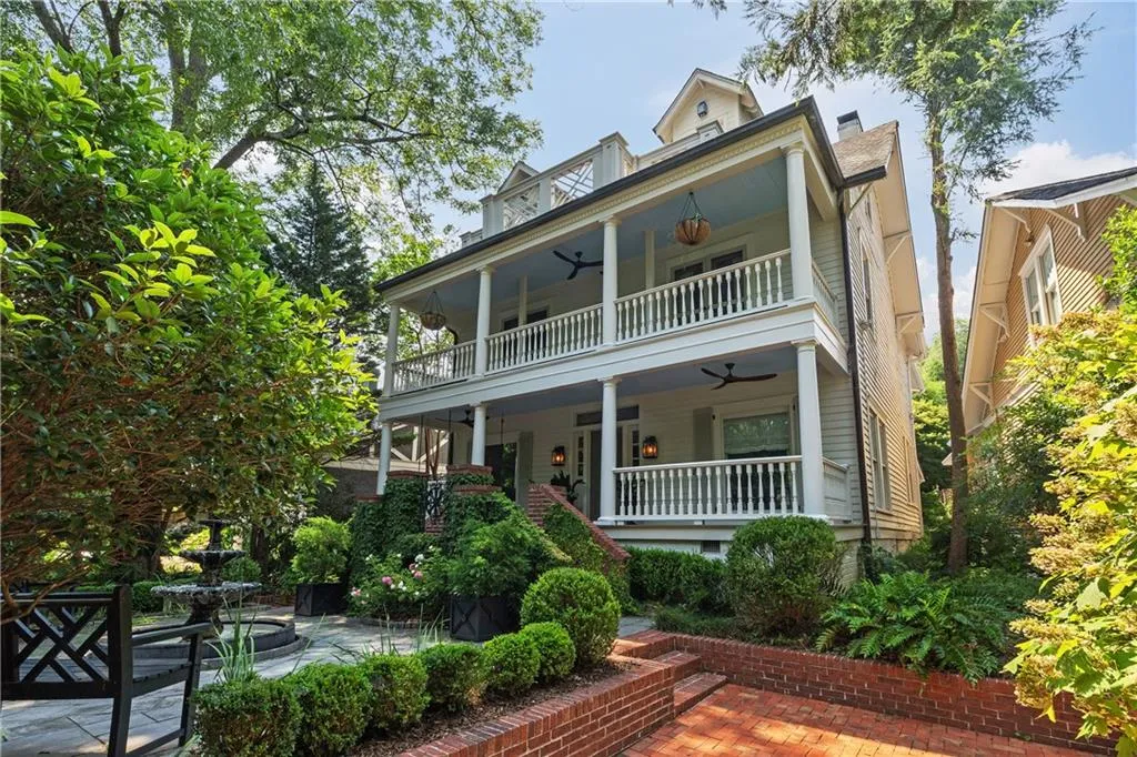 213 Westminster Drive Ne, Atlanta, Georgia 30309, 4 Bedrooms Bedrooms, ,3 BathroomsBathrooms,Residential,For Sale,213 Westminster Drive Ne,7668501 213 Westminster Drive Ne, Atlanta, Georgia 30309, 4 Bedrooms Bedrooms, ,3 BathroomsBathrooms,Residential,For Sale,213 Westminster Drive Ne,7668501