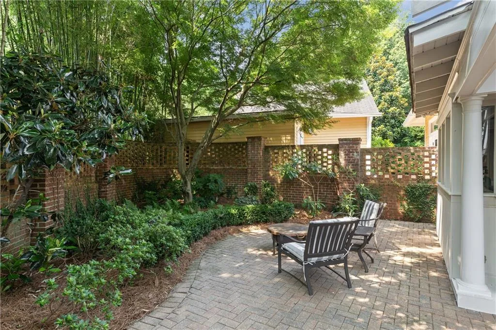 213 Westminster Drive Ne, Atlanta, Georgia 30309, 4 Bedrooms Bedrooms, ,3 BathroomsBathrooms,Residential,For Sale,213 Westminster Drive Ne,7668501 213 Westminster Drive Ne, Atlanta, Georgia 30309, 4 Bedrooms Bedrooms, ,3 BathroomsBathrooms,Residential,For Sale,213 Westminster Drive Ne,7668501