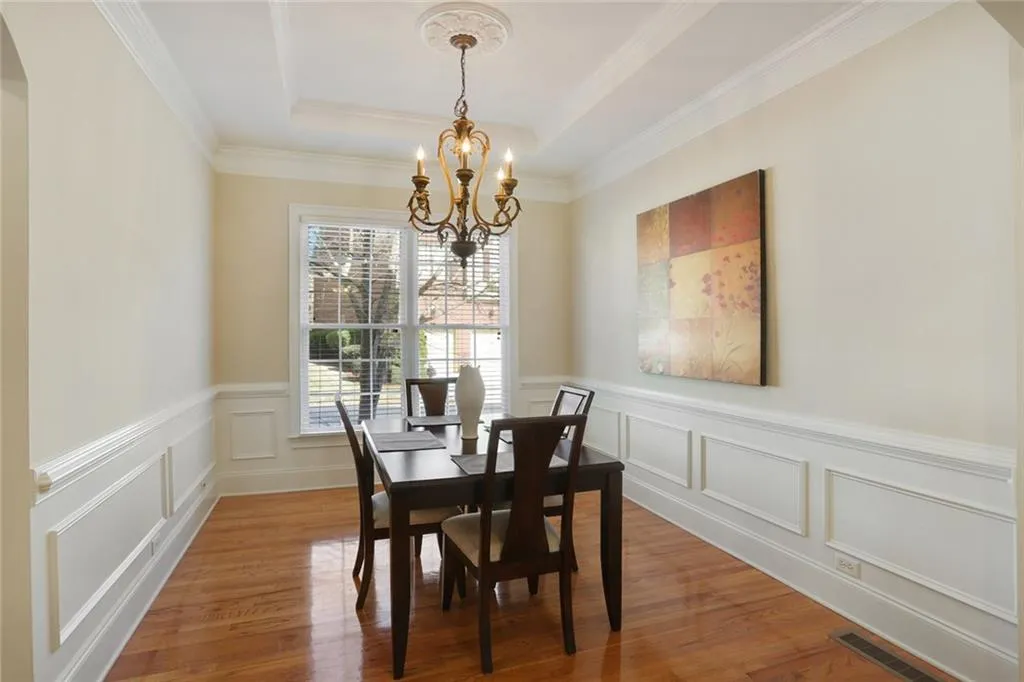 3700 Wescott Way, Sandy Springs, Georgia 30319, 4 Bedrooms Bedrooms, ,4 BathroomsBathrooms,Residential,Sold,3700 Wescott Way,5977451