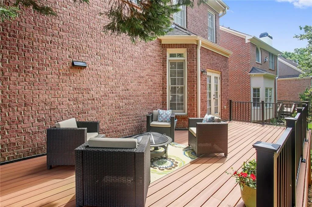 3700 Wescott Way, Sandy Springs, Georgia 30319, 4 Bedrooms Bedrooms, ,4 BathroomsBathrooms,Residential,Sold,3700 Wescott Way,5977451