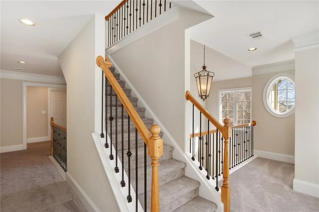 3700 Wescott Way, Sandy Springs, Georgia 30319, 4 Bedrooms Bedrooms, ,4 BathroomsBathrooms,Residential,Sold,3700 Wescott Way,5977451