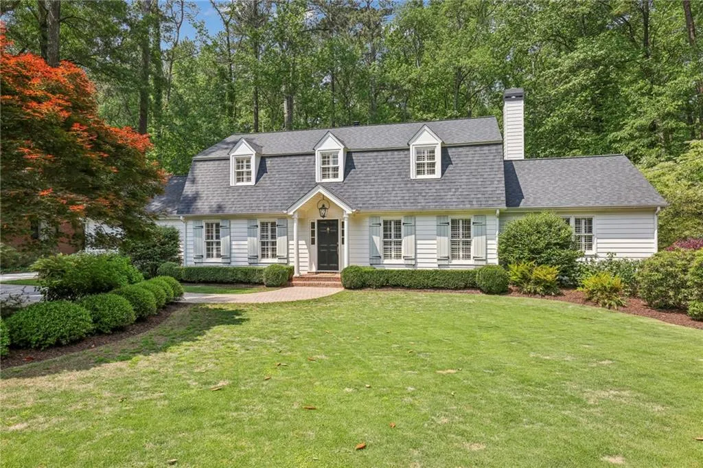 6040 Weatherly Drive, Atlanta, Georgia 30328, 4 Bedrooms Bedrooms, ,4 BathroomsBathrooms,Residential,Sold,6040 Weatherly Drive,7374024