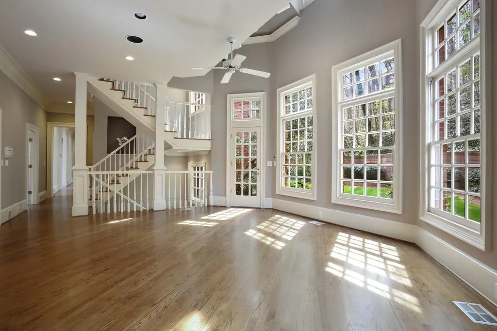 435 Ferry Landing, Sandy Springs, Georgia 30328, 5 Bedrooms Bedrooms, ,4 BathroomsBathrooms,Residential,Sold,435 Ferry Landing,6529272