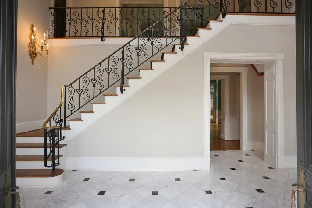 435 Ferry Landing, Sandy Springs, Georgia 30328, 5 Bedrooms Bedrooms, ,4 BathroomsBathrooms,Residential,Sold,435 Ferry Landing,6529272