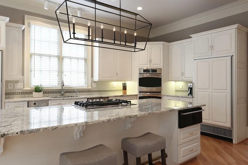 435 Ferry Landing, Sandy Springs, Georgia 30328, 5 Bedrooms Bedrooms, ,4 BathroomsBathrooms,Residential,Sold,435 Ferry Landing,6529272