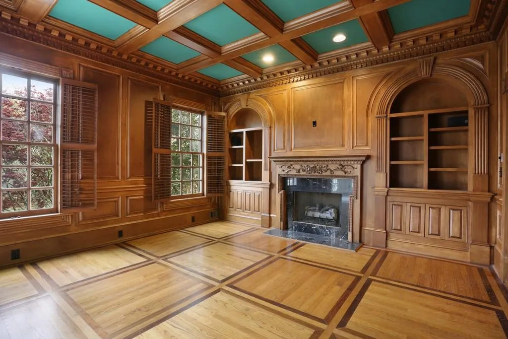 435 Ferry Landing, Sandy Springs, Georgia 30328, 5 Bedrooms Bedrooms, ,4 BathroomsBathrooms,Residential,Sold,435 Ferry Landing,6529272