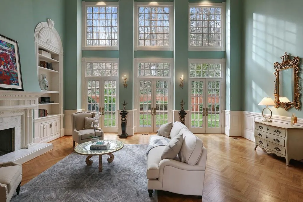 435 Ferry Landing, Sandy Springs, Georgia 30328, 5 Bedrooms Bedrooms, ,4 BathroomsBathrooms,Residential,Sold,435 Ferry Landing,6529272