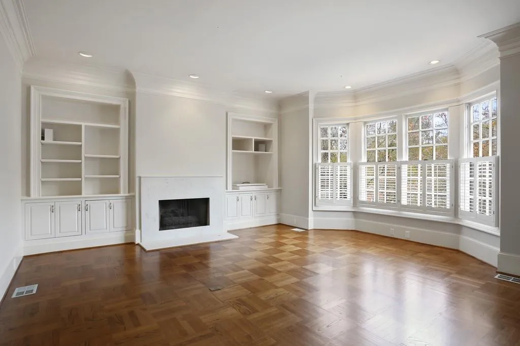 435 Ferry Landing, Sandy Springs, Georgia 30328, 5 Bedrooms Bedrooms, ,4 BathroomsBathrooms,Residential,Sold,435 Ferry Landing,6529272