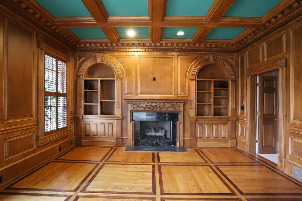 435 Ferry Landing, Sandy Springs, Georgia 30328, 5 Bedrooms Bedrooms, ,4 BathroomsBathrooms,Residential,Sold,435 Ferry Landing,6529272