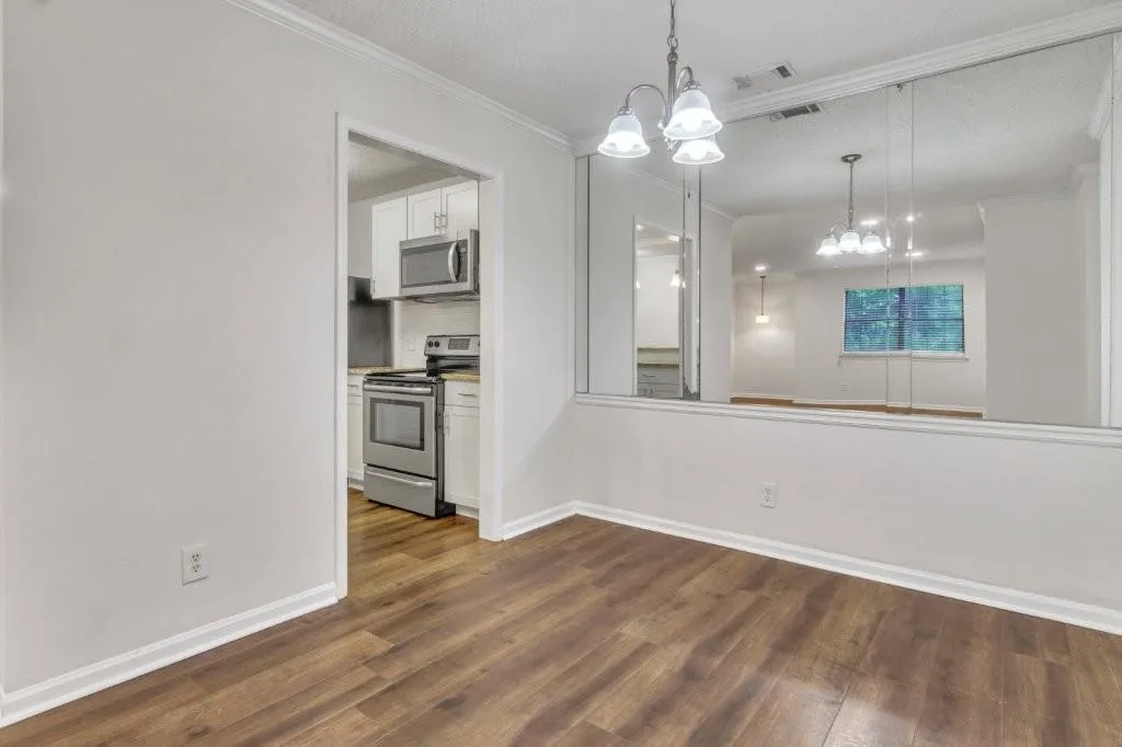 506 Barrington Hill Drive, Atlanta, Georgia 30350, 2 Bedrooms Bedrooms, ,2 BathroomsBathrooms,Residential,For Sale,506 Barrington Hill Drive,7652502