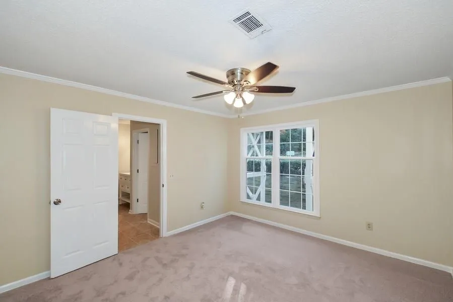 208 Bainbridge Drive Nw, Sandy Springs, Georgia 30327, 2 Bedrooms Bedrooms, ,2 BathroomsBathrooms,Residential,Sold,208 Bainbridge Drive Nw,6117797