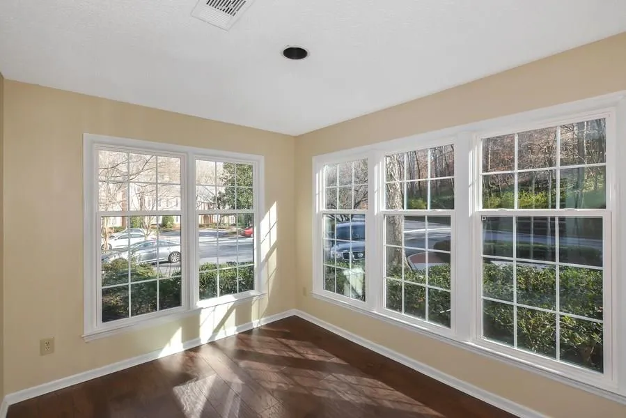 208 Bainbridge Drive Nw, Sandy Springs, Georgia 30327, 2 Bedrooms Bedrooms, ,2 BathroomsBathrooms,Residential,Sold,208 Bainbridge Drive Nw,6117797