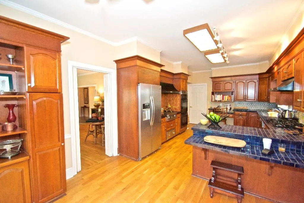 4328 Sentinel Post Road, Atlanta, Georgia 30327, 3 Bedrooms Bedrooms, ,3 BathroomsBathrooms,Residential,Sold,4328 Sentinel Post Road,5580252