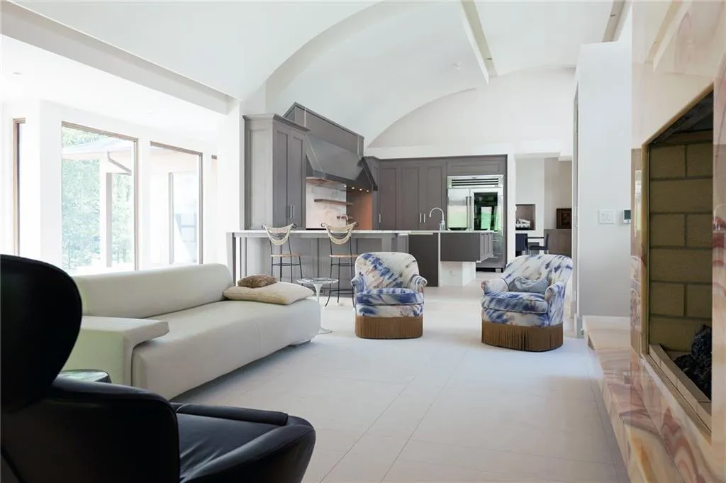 4825 Jett Road, Atlanta, Georgia 30327, 5 Bedrooms Bedrooms, ,6 BathroomsBathrooms,Residential,Sold,4825 Jett Road,6799553