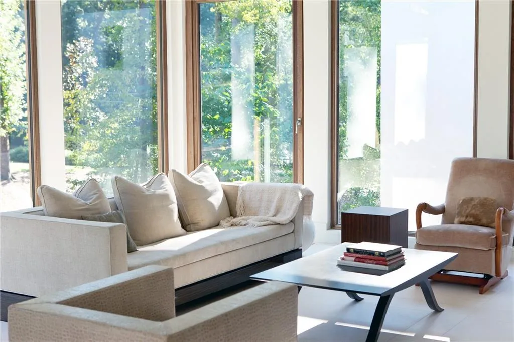 4825 Jett Road, Atlanta, Georgia 30327, 5 Bedrooms Bedrooms, ,6 BathroomsBathrooms,Residential,Sold,4825 Jett Road,6799553