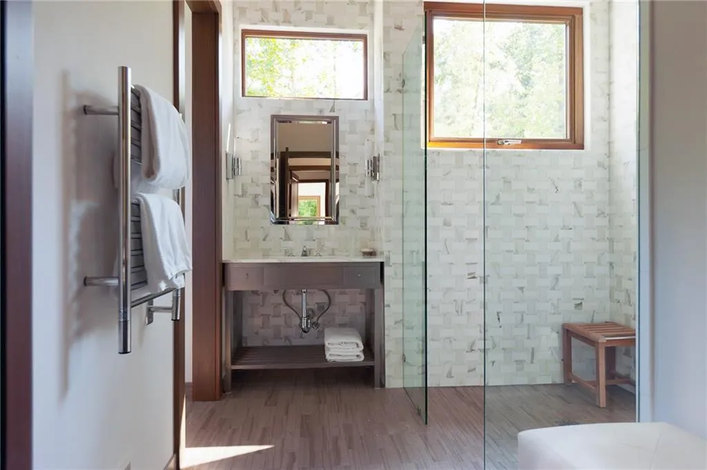 4825 Jett Road, Atlanta, Georgia 30327, 5 Bedrooms Bedrooms, ,6 BathroomsBathrooms,Residential,Sold,4825 Jett Road,6799553