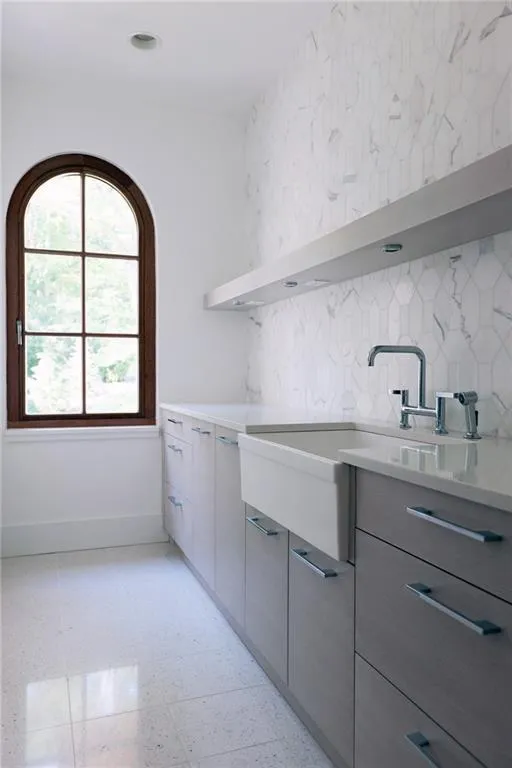 4825 Jett Road, Atlanta, Georgia 30327, 5 Bedrooms Bedrooms, ,6 BathroomsBathrooms,Residential,Sold,4825 Jett Road,6799553