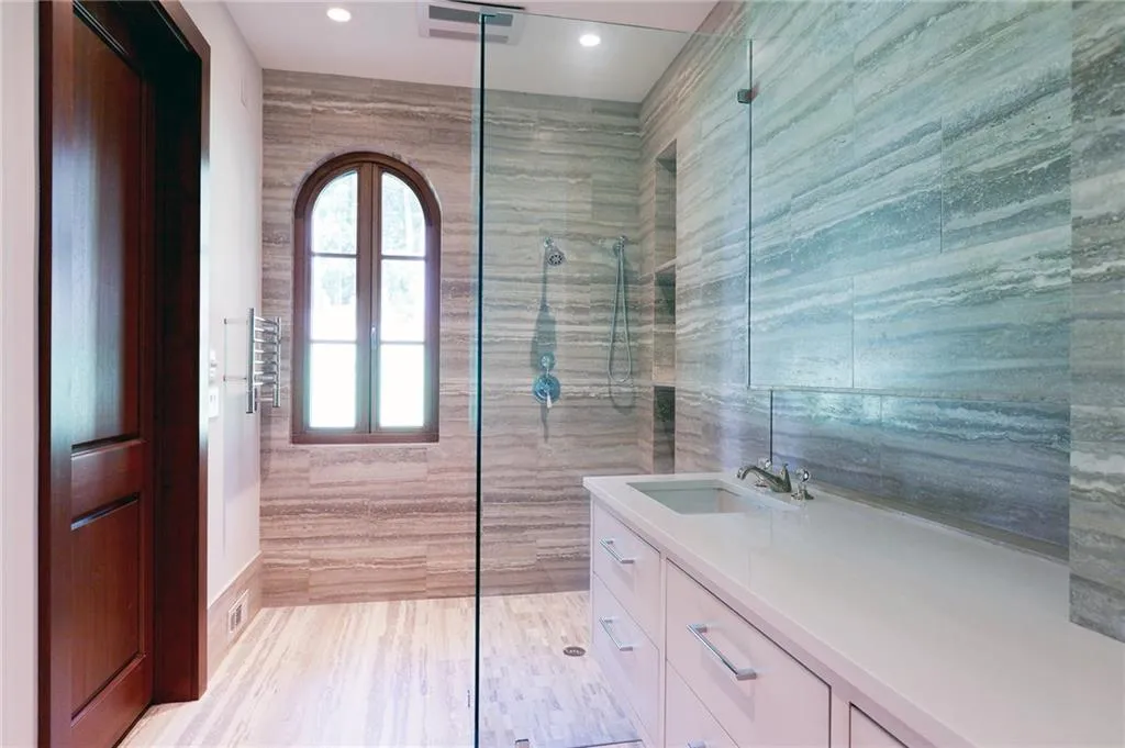 4825 Jett Road, Atlanta, Georgia 30327, 5 Bedrooms Bedrooms, ,6 BathroomsBathrooms,Residential,Sold,4825 Jett Road,6799553