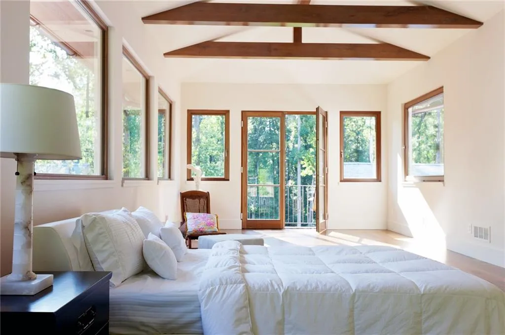 4825 Jett Road, Atlanta, Georgia 30327, 5 Bedrooms Bedrooms, ,6 BathroomsBathrooms,Residential,Sold,4825 Jett Road,6799553