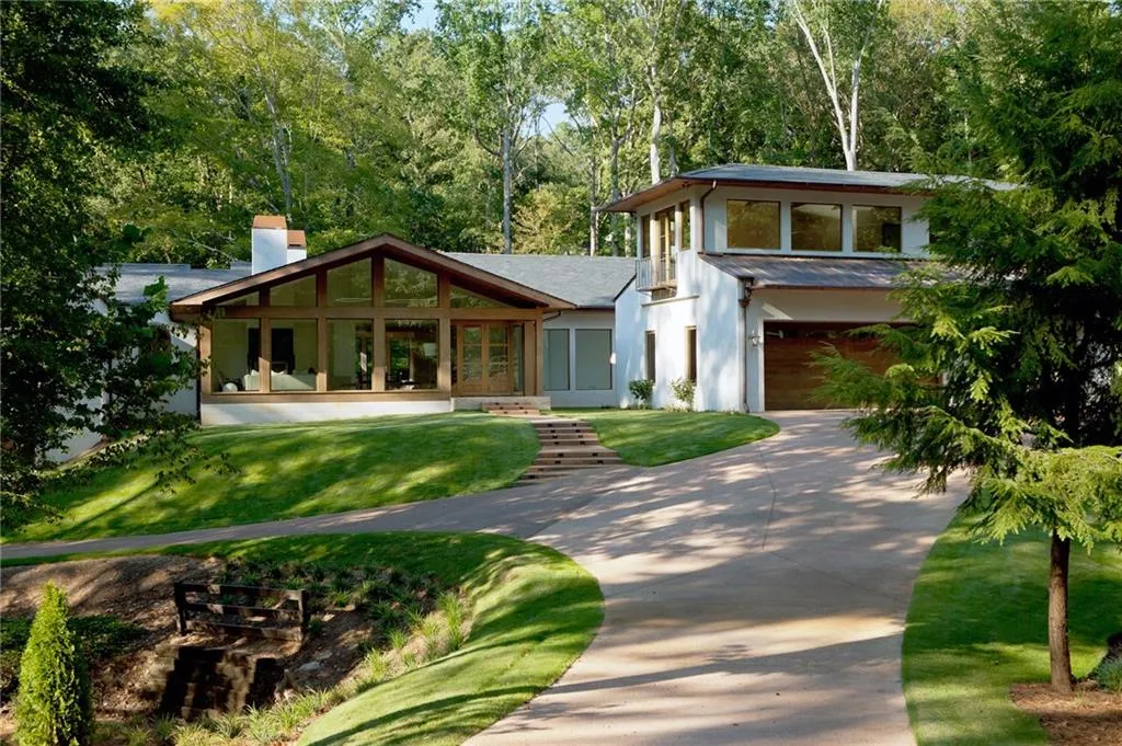 4825 Jett Road, Atlanta, Georgia 30327, 5 Bedrooms Bedrooms, ,6 BathroomsBathrooms,Residential,Sold,4825 Jett Road,6799553