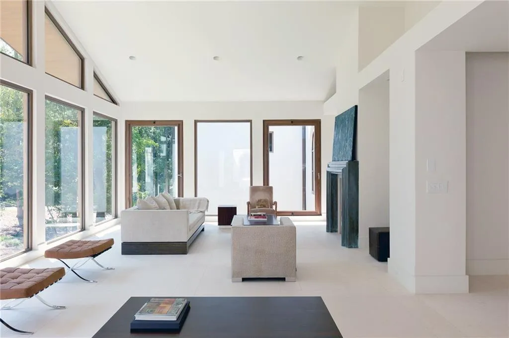 4825 Jett Road, Atlanta, Georgia 30327, 5 Bedrooms Bedrooms, ,6 BathroomsBathrooms,Residential,Sold,4825 Jett Road,6799553