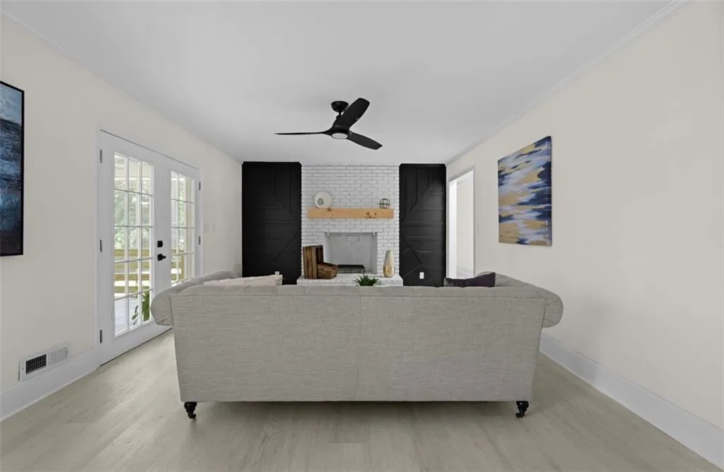 635 Spalding Drive, Sandy Springs, Georgia 30328, 7 Bedrooms Bedrooms, ,4 BathroomsBathrooms,Residential,Sold,635 Spalding Drive,7266951