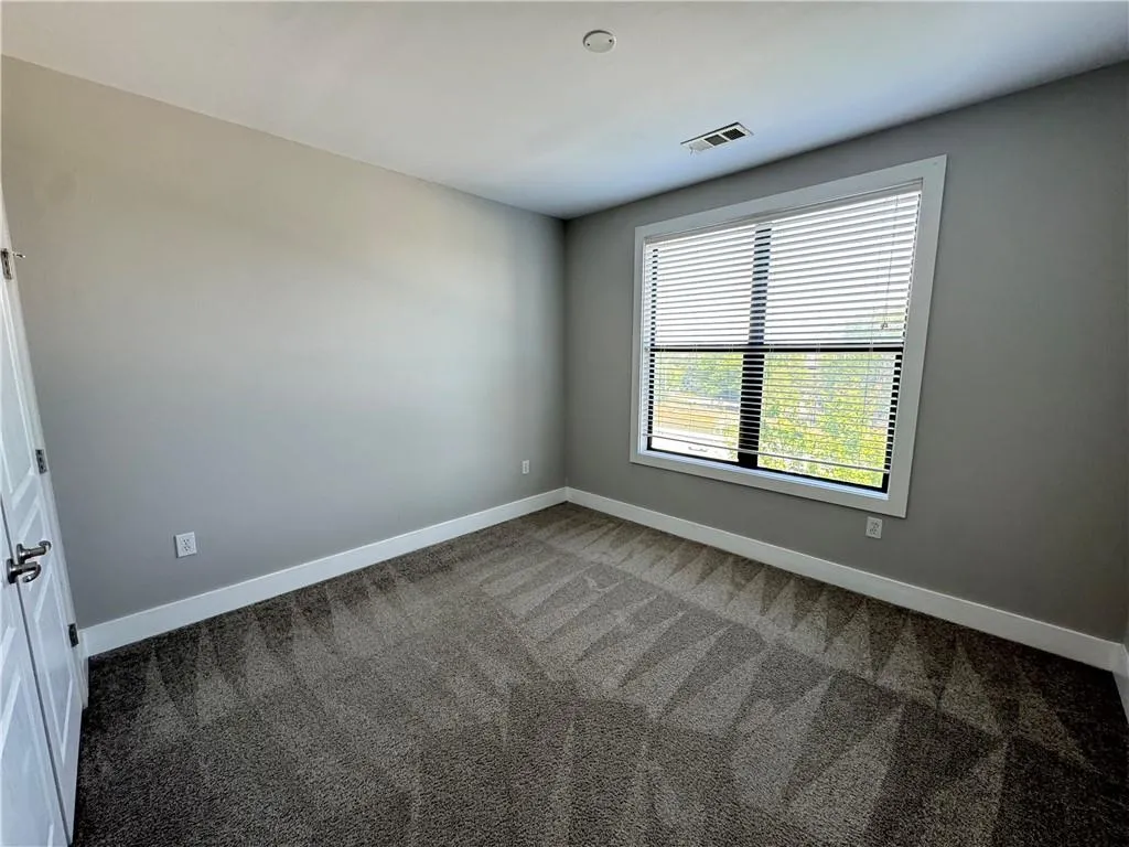 799 Hammond Drive Unit 321, Atlanta, Georgia 30328, 2 Bedrooms Bedrooms, ,2 BathroomsBathrooms,Residential,Sold,799 Hammond Drive Unit 321,7562213