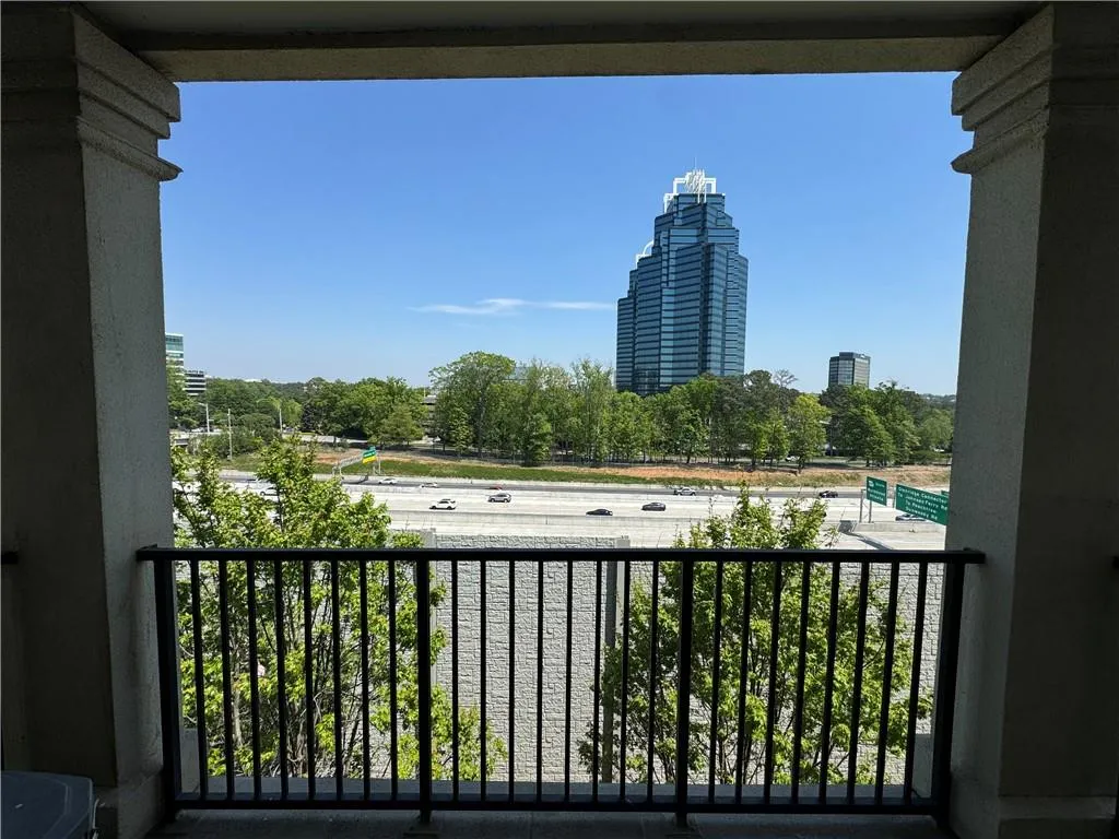 799 Hammond Drive Unit 321, Atlanta, Georgia 30328, 2 Bedrooms Bedrooms, ,2 BathroomsBathrooms,Residential,Sold,799 Hammond Drive Unit 321,7562213