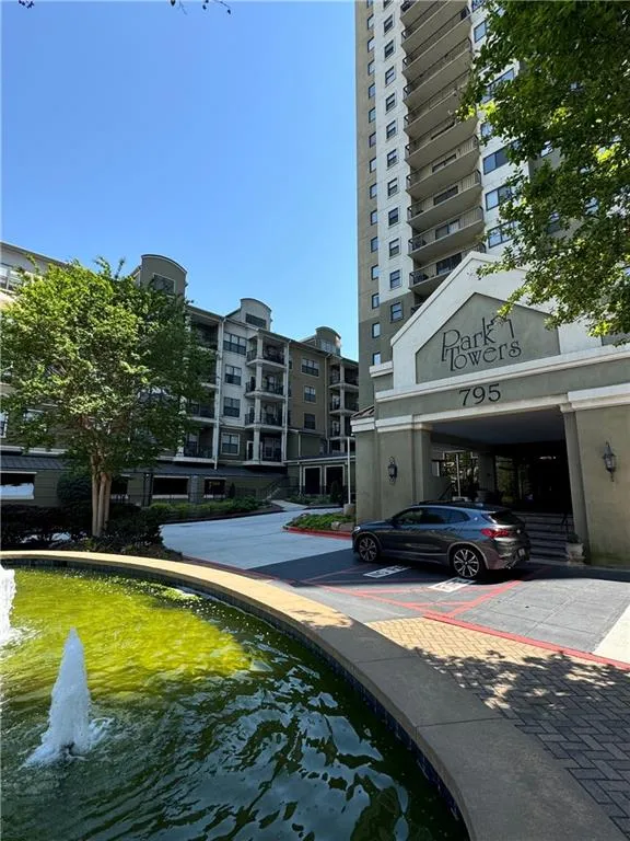 799 Hammond Drive Unit 321, Atlanta, Georgia 30328, 2 Bedrooms Bedrooms, ,2 BathroomsBathrooms,Residential,Sold,799 Hammond Drive Unit 321,7562213