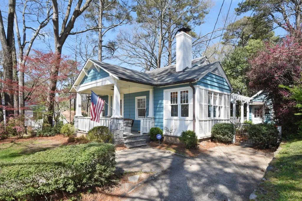 2186 Virginia Place, Atlanta, Georgia 30305, 3 Bedrooms Bedrooms, ,3 BathroomsBathrooms,Residential,Sold,2186 Virginia Place,5984389