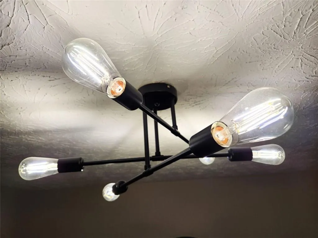 7750 Roswell Road Unit 5a, Atlanta, Georgia 30350, 2 Bedrooms Bedrooms, ,1 BathroomBathrooms,Residential,Sold,7750 Roswell Road Unit 5a,7366509