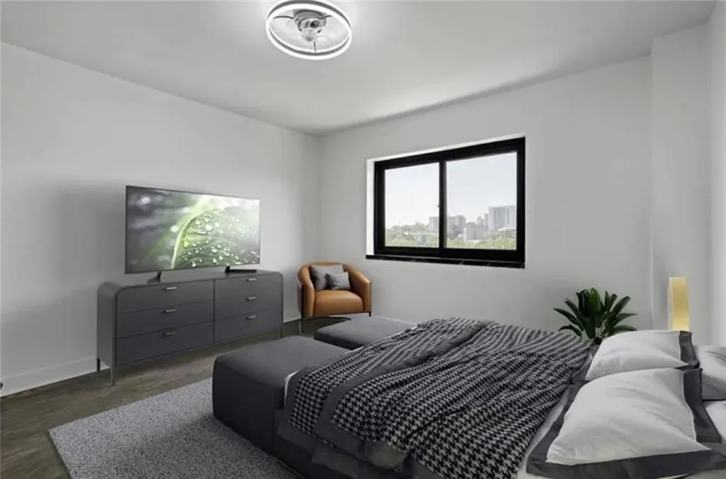 Bedroom featuring baseboards