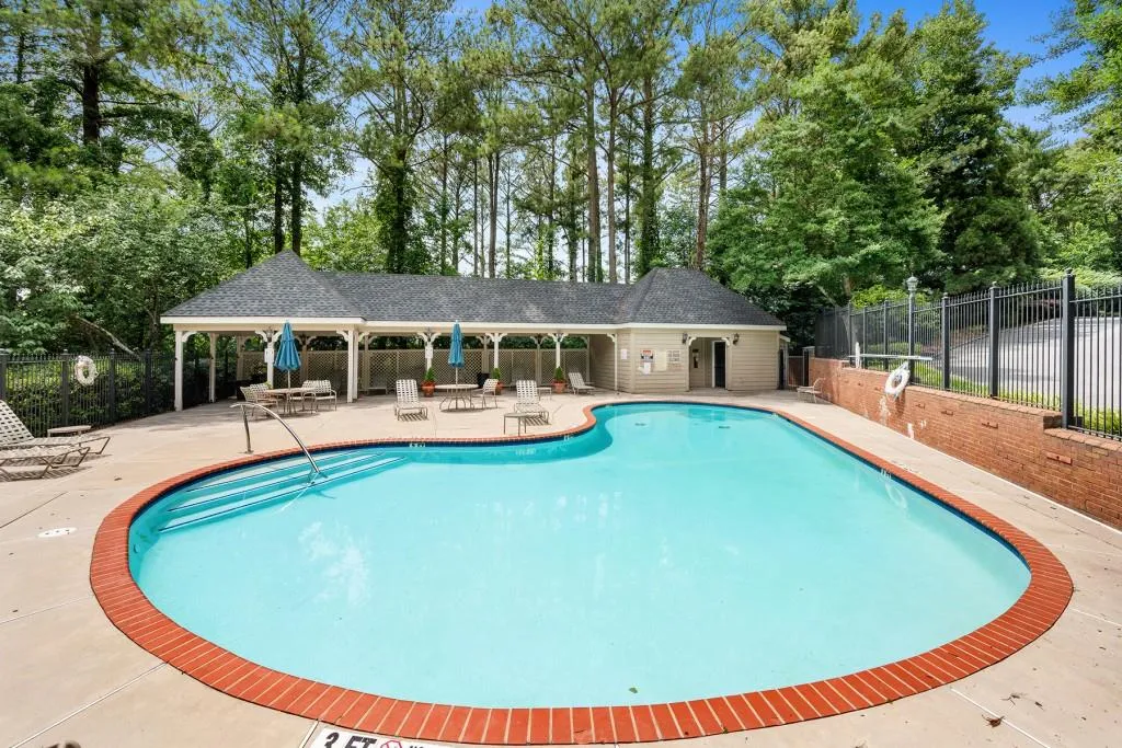 404 Bainbridge Drive, Sandy Springs, Georgia 30327, 2 Bedrooms Bedrooms, ,2 BathroomsBathrooms,Residential,Sold,404 Bainbridge Drive,7403504