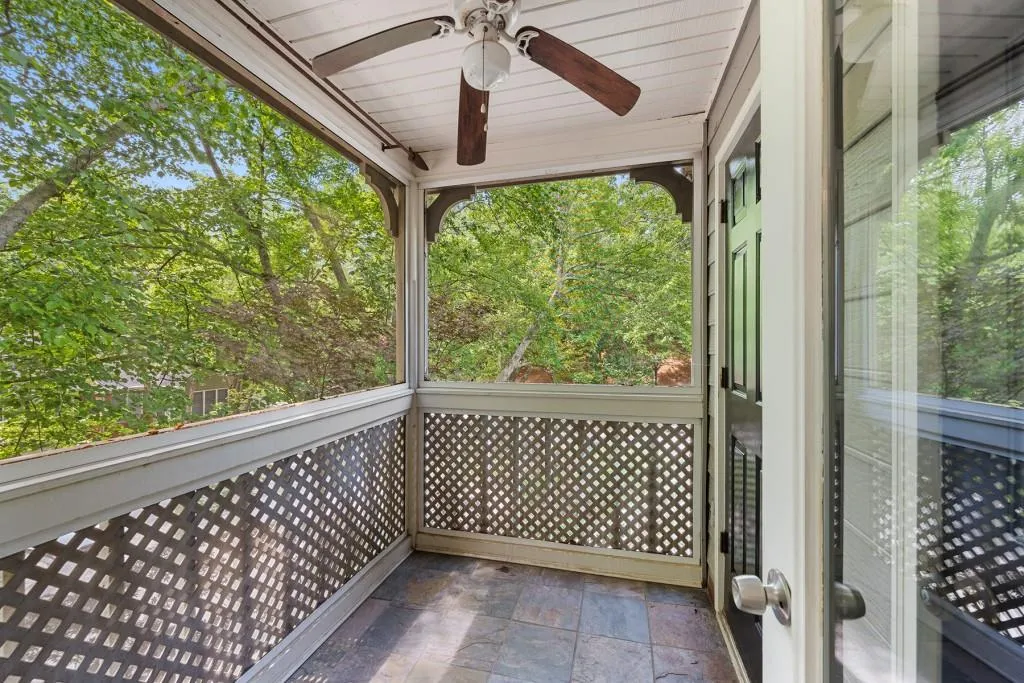 404 Bainbridge Drive, Sandy Springs, Georgia 30327, 2 Bedrooms Bedrooms, ,2 BathroomsBathrooms,Residential,Sold,404 Bainbridge Drive,7403504