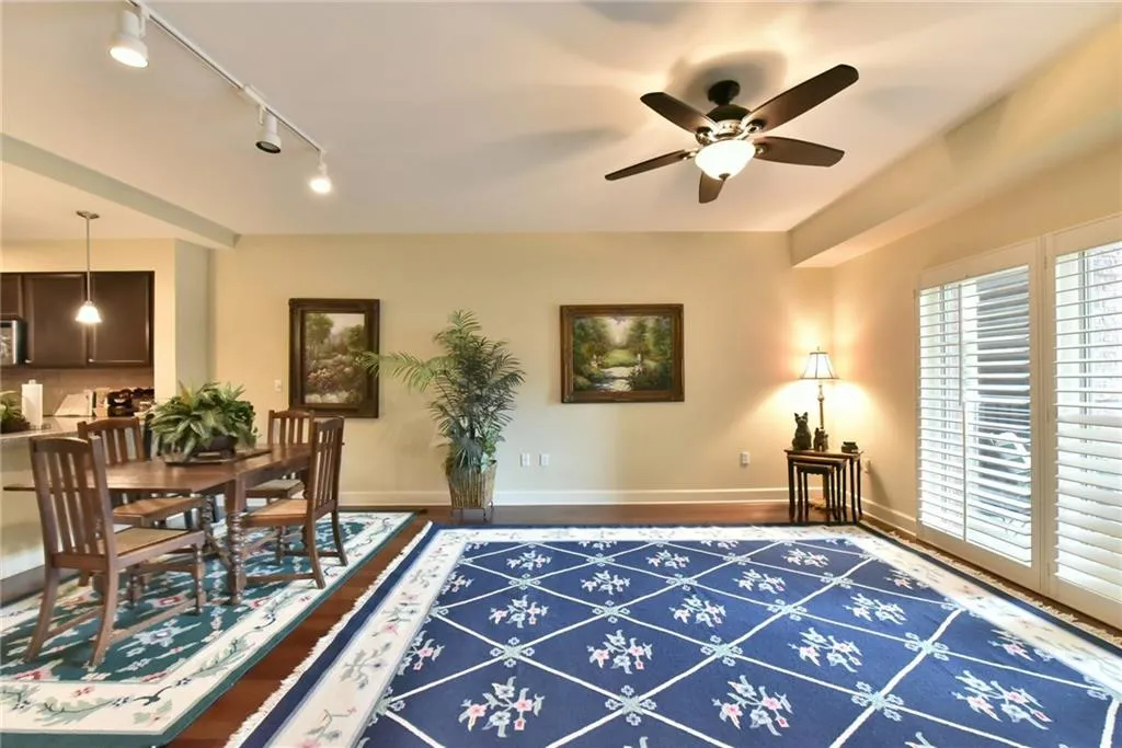 200 River Vista Drive Unit 204, Atlanta, Georgia 30339, ,Residential,Sold,200 River Vista Drive Unit 204,5888204
