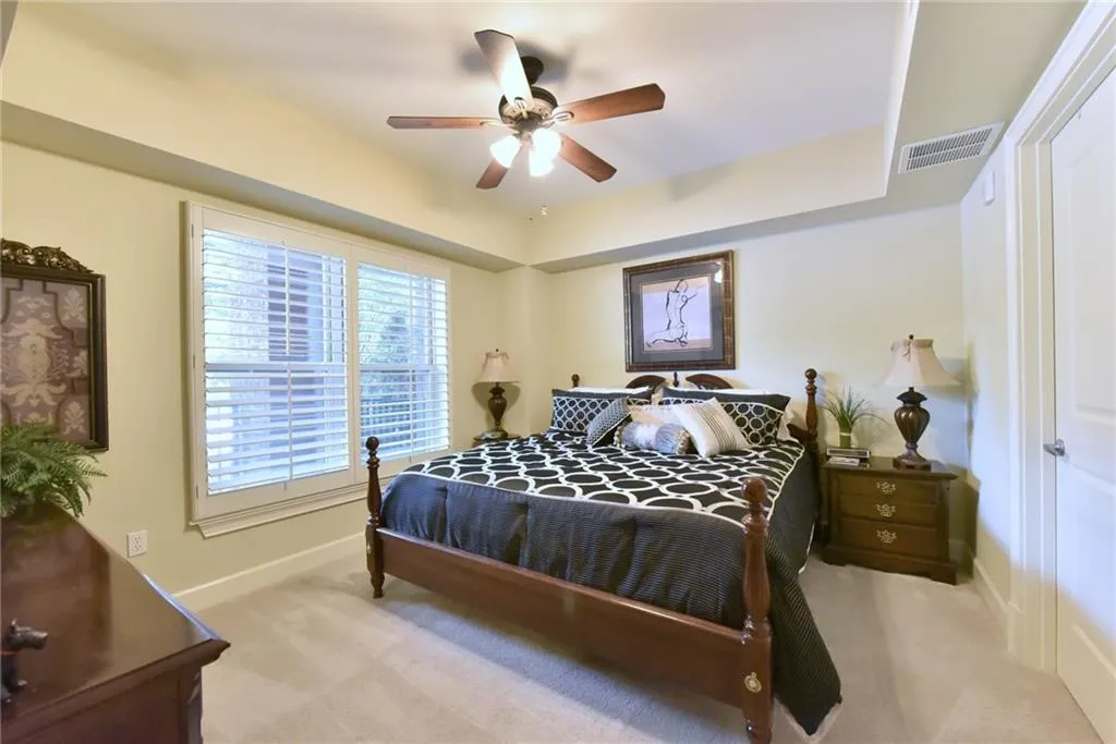 200 River Vista Drive Unit 204, Atlanta, Georgia 30339, ,Residential,Sold,200 River Vista Drive Unit 204,5888204