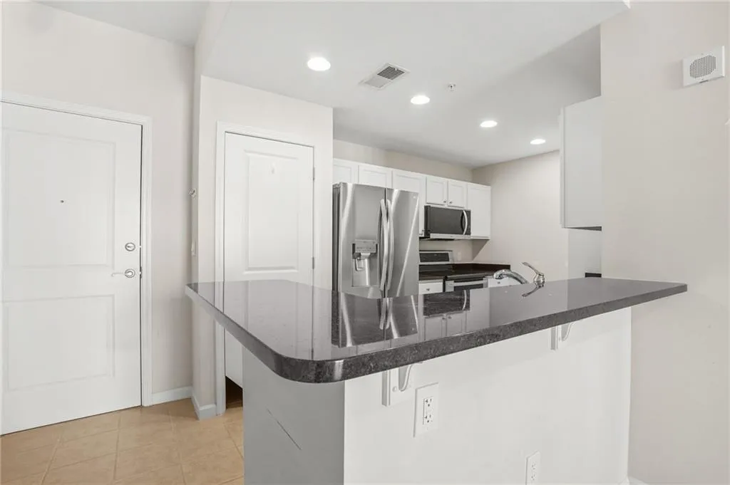 3040 Peachtree Road Nw Unit 1313, Atlanta, Georgia 30305, 1 Bedroom Bedrooms, ,1 BathroomBathrooms,Residential,For Sale,3040 Peachtree Road Nw Unit 1313,7669487 3040 Peachtree Road Nw Unit 1313, Atlanta, Georgia 30305, 1 Bedroom Bedrooms, ,1 BathroomBathrooms,Residential,For Sale,3040 Peachtree Road Nw Unit 1313,7669487